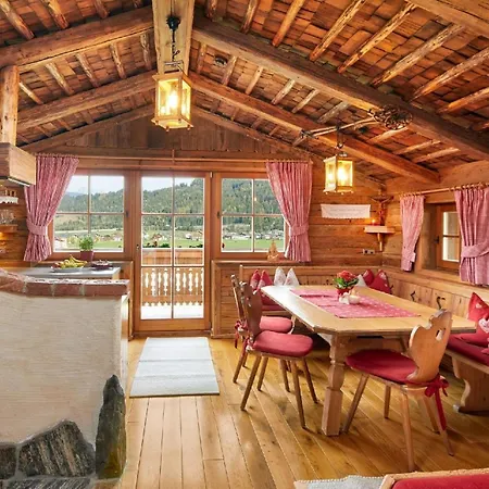 Im Almdorf In Tatil Evi *